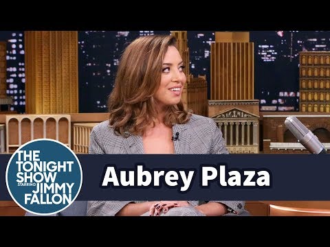 Aubrey Plaza Used to Rent Porn to Her Small-Town Neighbors