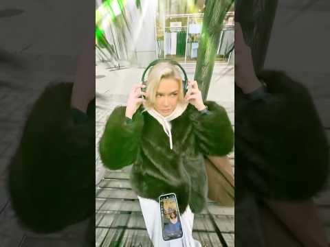 @sofiloud sharing “Fluent” with the world ❤️🌎 This banger is out everywhere! Stream it now💥