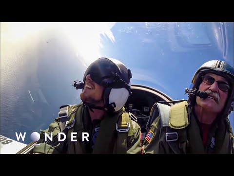 Buffalo Airways Crew Fight In War Planes