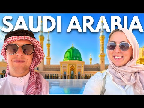 This Is How They Treat Non Muslims in MEDINA 🇸🇦