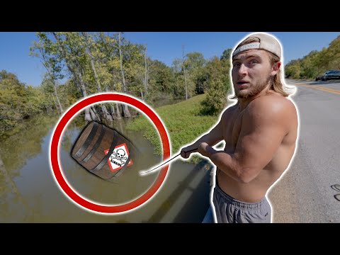 Remains Found In Barrel While Magnet Fishing - Magnet Fishing Gone Crazy (4 Guns, 2 Safes And More)