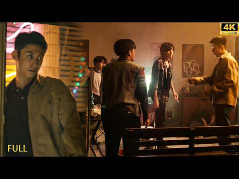 【2025爆燃動作片】絕對壓制！囂張歹徒聚眾作亂，誰料遇到便衣殺手，單槍匹馬揍翻全場歹徒！#drama #动作#警匪 #雪迷宫