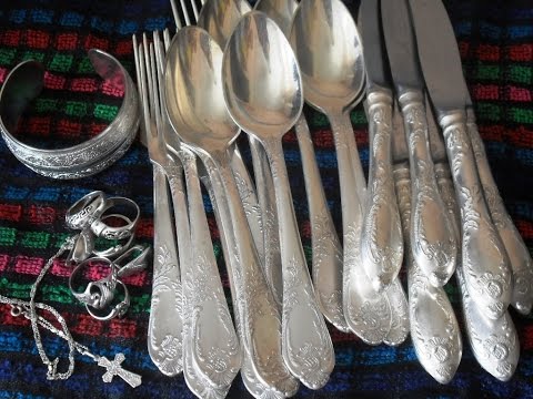 Чистим серебрянные украшения и мельхиоровые столовые приборы