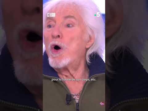 Aya Nakamura soutenue par Hugues Aufray