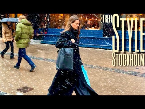 Fabulous Snowfall in Stockholm ❄️| What Are People Wearing | Winter Street Style Fashion Trends