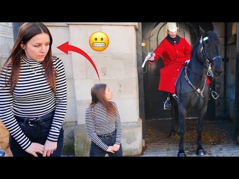 Mum’s Extremely Awkward Moment at Horse Guards London 😬