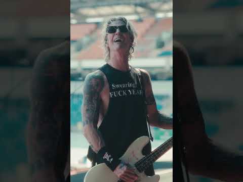 Our first time in Coimbra was incredible. Thanks for showin' up! #gunsnroses