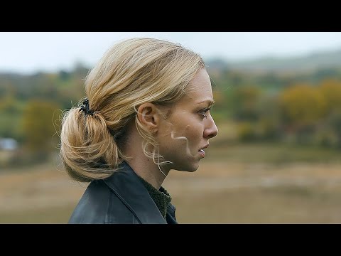 바깥쪽보다 실내가 더 넓은 이상한 집..? [영화리뷰/결말포함]