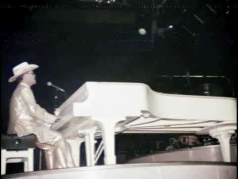 Elton John - Live In Morrison (Red Rocks Amphitheater) - June 12th 1982