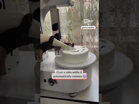 Cake frosting machine 🍰🤩