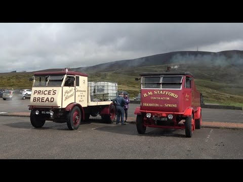 Horseshoe Pass . 2 S4 Sentinel Steam Waggons , Tackle The Old Test Route