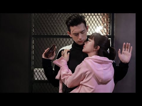 💖Влюбилась в звезду киберспорта PART 1💖 Вперёд, Кальмар!💖