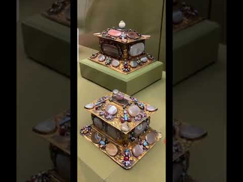 Бриллиантовая кладовая. Встреча 2. Кабинет редкостей. Рассказывает Виктория Петрова.