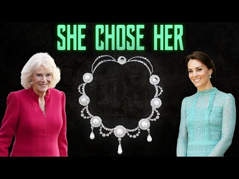 The Jewels That Queen Elizabeth FORBADE Camilla to Wear! 