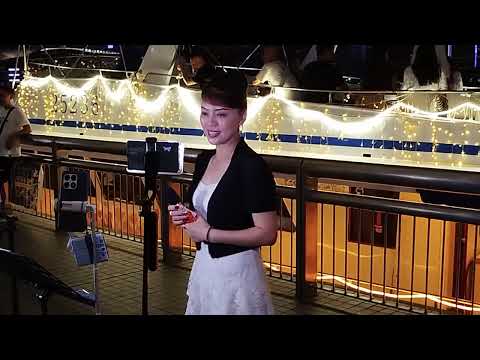 Coco中環碼頭歌唱一曲《緣》2025年12月16日/❤️🌹💃🎤