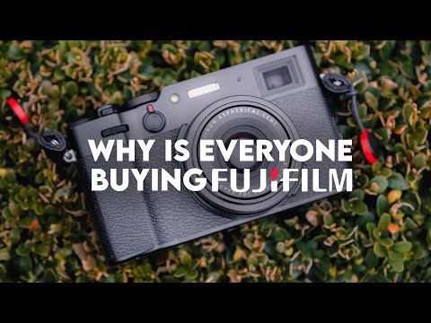 WHY IS EVERYONE BUYING FUJIFILM CAMERAS?!