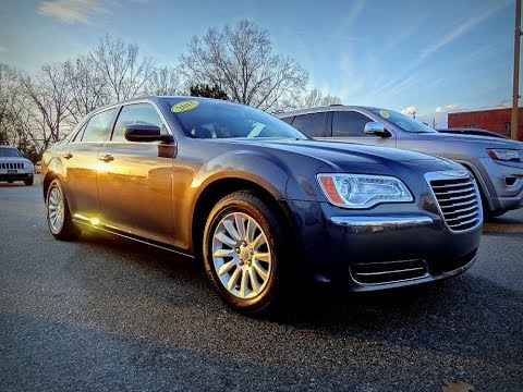 👉 2013 CHRYSLER 300