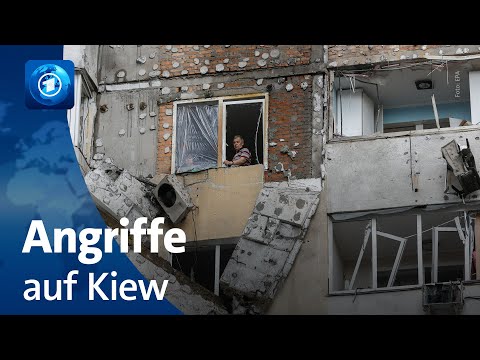 Russland greift Kiew mit Drohnen und Raketen an