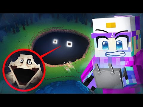 My Drone Catches HUNGRY WORMS in Minecraft…