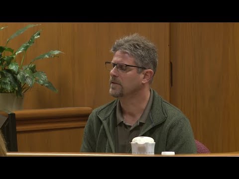 Anissa Weier's Father Drops Bombshell During His Testimony