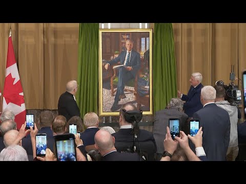 LIVE: Former prime minister Stephen Harper’s official portrait unveiled