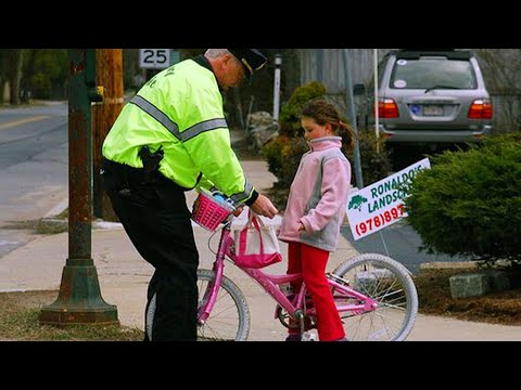 100 Random Acts Of Kindness Stuns 1,000 People | Best of Summer