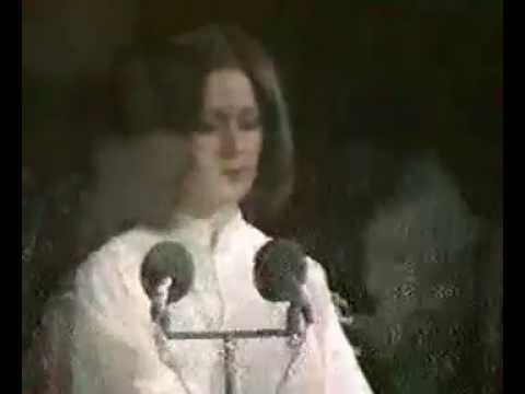 جشن هنر شیراز؛ پریسا و گروه حفظ و اشاعه موسیقی ایرانی - دستگاه نوا ۱۳۵۶