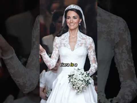 Queen Elizabeth Cartier Halo Tiara #royalhistory #queenelizabeth #royaljewels