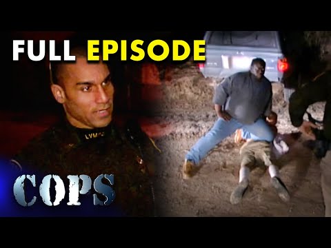 Unexpected Hero: Civilian Apprehends Suspect | FULL EPISODE | Season 18 - Episode 11 | Cops TV Show
