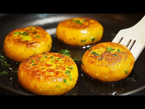 Do you have 3 potatoes and 2 eggs? Traditional family meal in 10 minutes!