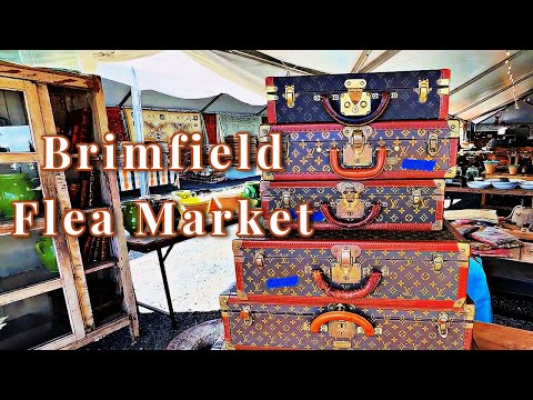Thrifting America's Oldest Outdoor flea market! For antiques ,vintage furniture, home decor, & more