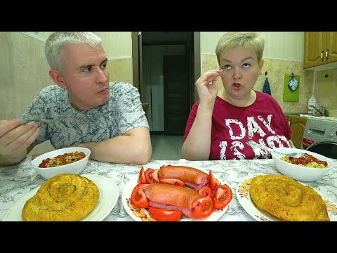Mukbang has gone to pieces! We're settling our differences in heated tones! Family dinner is a FAIL.