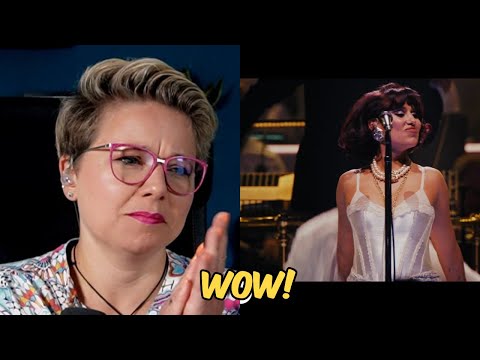 Vocal Coach Analysis l RAYE Oscar Winning Tears Live