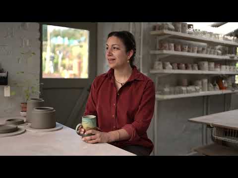 This ceramicist uses her marine biology background to create nature-inspired pots