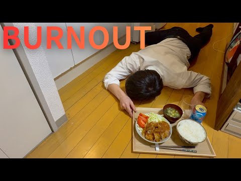 Working 12 Hours a Day in Tokyo:A Japanese Salaryman’s Dinner After a Long Day