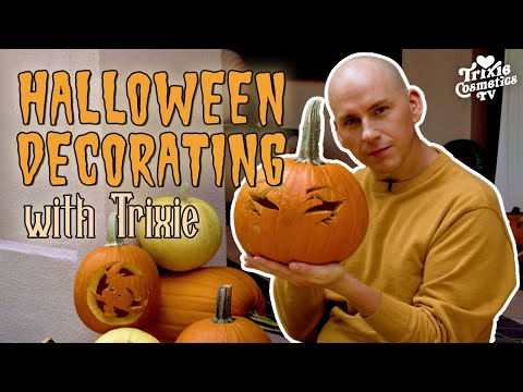 Trixie's Halloween House Party!