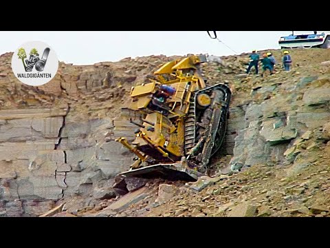 Breathtaking bulldozer driving skills – so crazy you'll think they're fake! #9