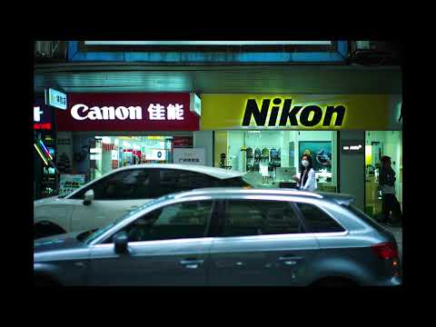 在广州二手市场淘了部富士50r，为什么这里这么多非洲老外？ 大沙头的二手市场，二手相机丰富，价格也算厚道，过去淘了一部富士的gfx50r，感受到了腹肌南波湾的胶片模拟魅力。谁能告诉我，为什么这个市场里