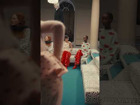 Fiorucci returns to  #lfw