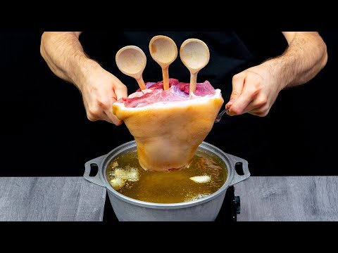 A butcher taught me! Here's how to cook pork knuckle properly