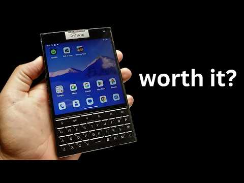 No, its not a Blackberry - its the Unihertz Titan 2!