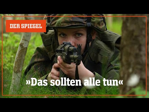 Finnlands Frauen für den Ernstfall: Zivilistinnen trainieren für den Krieg | DER SPIEGEL