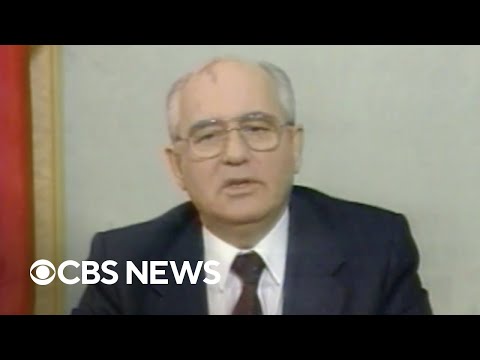 From the archives: Mikhail Gorbachev resigns, USSR falls in 1991