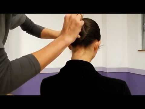 Comment faire un chignon de danse classique?