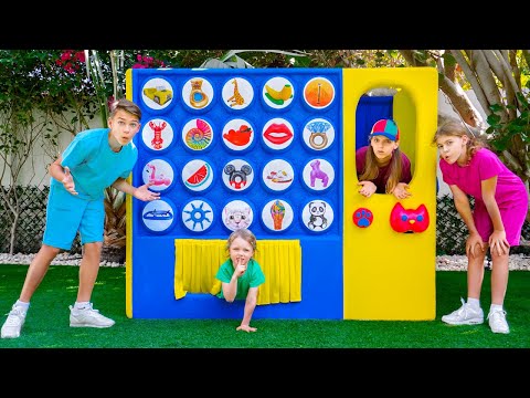 Vending machine with inflatable toys for the swimming pool