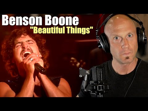Just INSANE... First time reaction & Vocal ANALYSIS of Benson Boone - "Beautiful Things" (live)