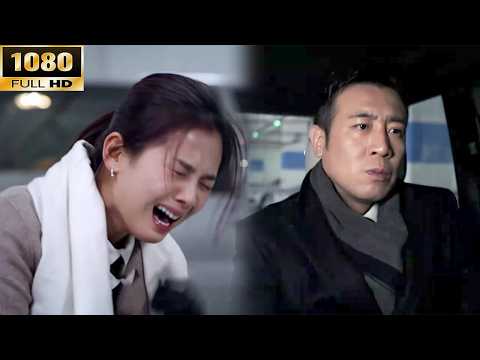 总裁偷偷离开，单亲妈妈追上去拼命挽留，总裁心软了！❤️ #甜宠 #cdrama #霸道总裁 #灰姑娘 #爱情 #OverbearingCEO