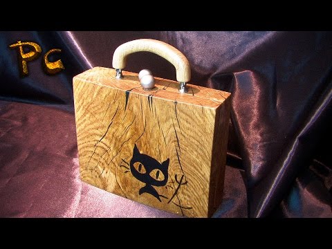 Wooden handbag made of oak.