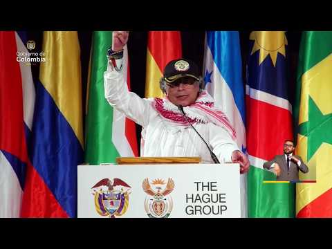 GENERÓ NUEVO HURACÁN ¡Lo Ovacionaron! EN NUEVA YORK intelectuales y asistentes DEL MUNDO y USA