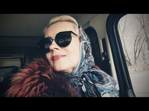 How to Wear a Scarf? What is Twill, Satin and Chiffon? Tasha Mulyar